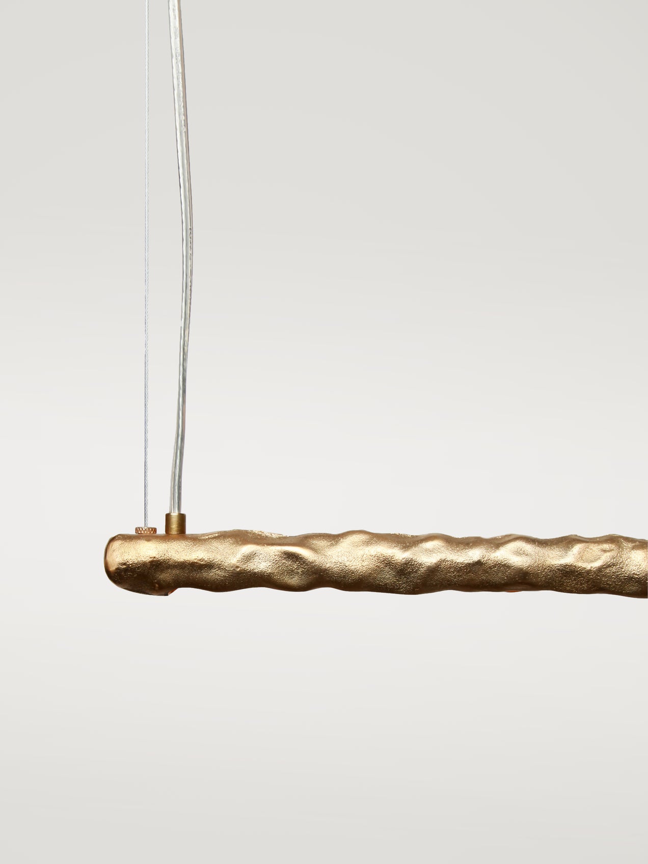 Aria Linear Light by Stem