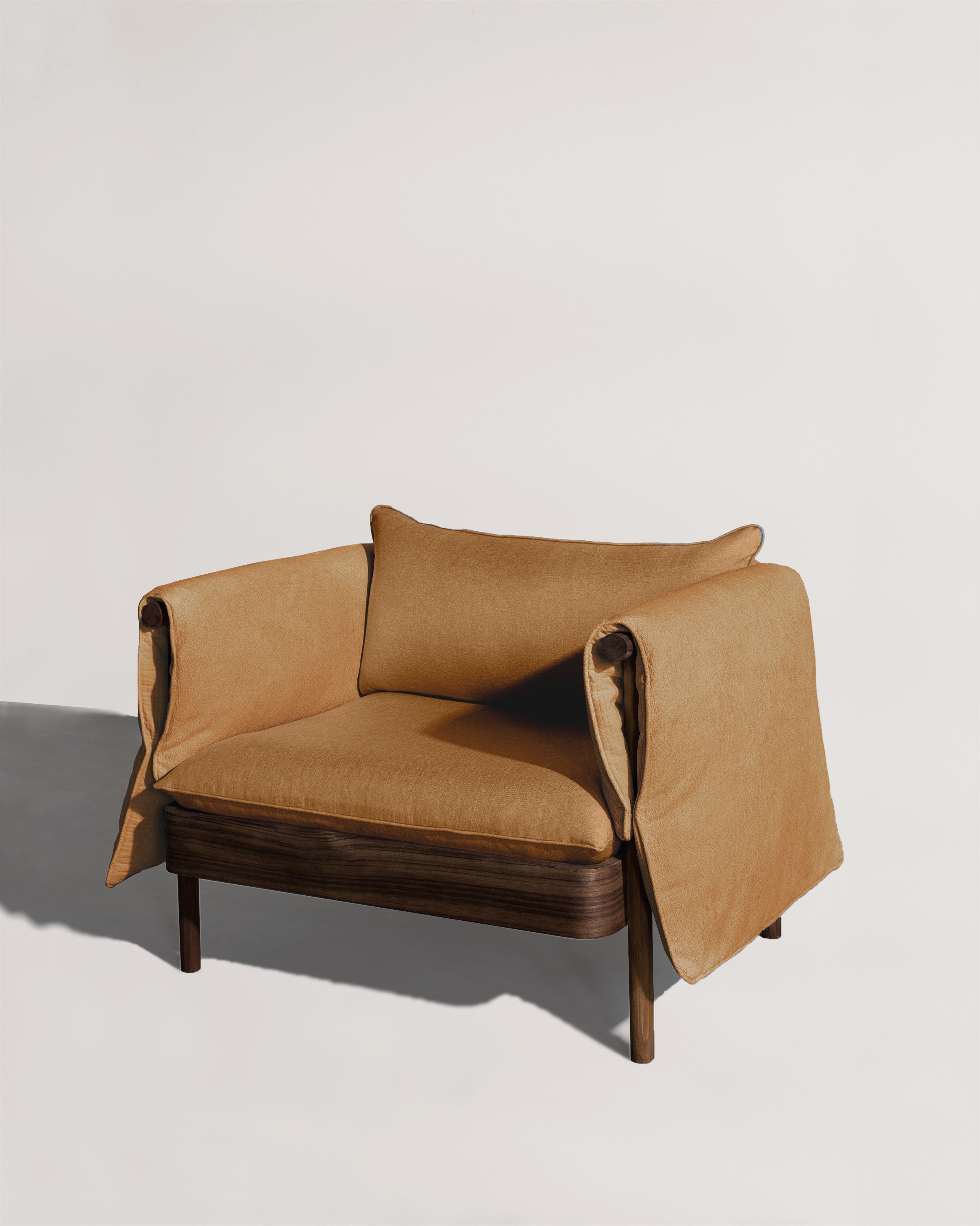 Paffe, 1 Seater by SĀR STUDIO