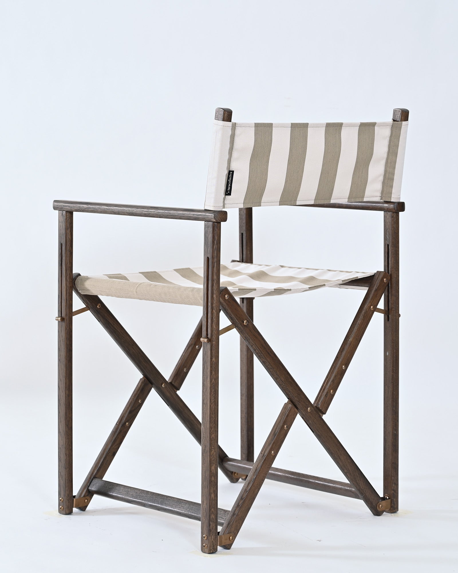 Director's Chair (Brown Oak)