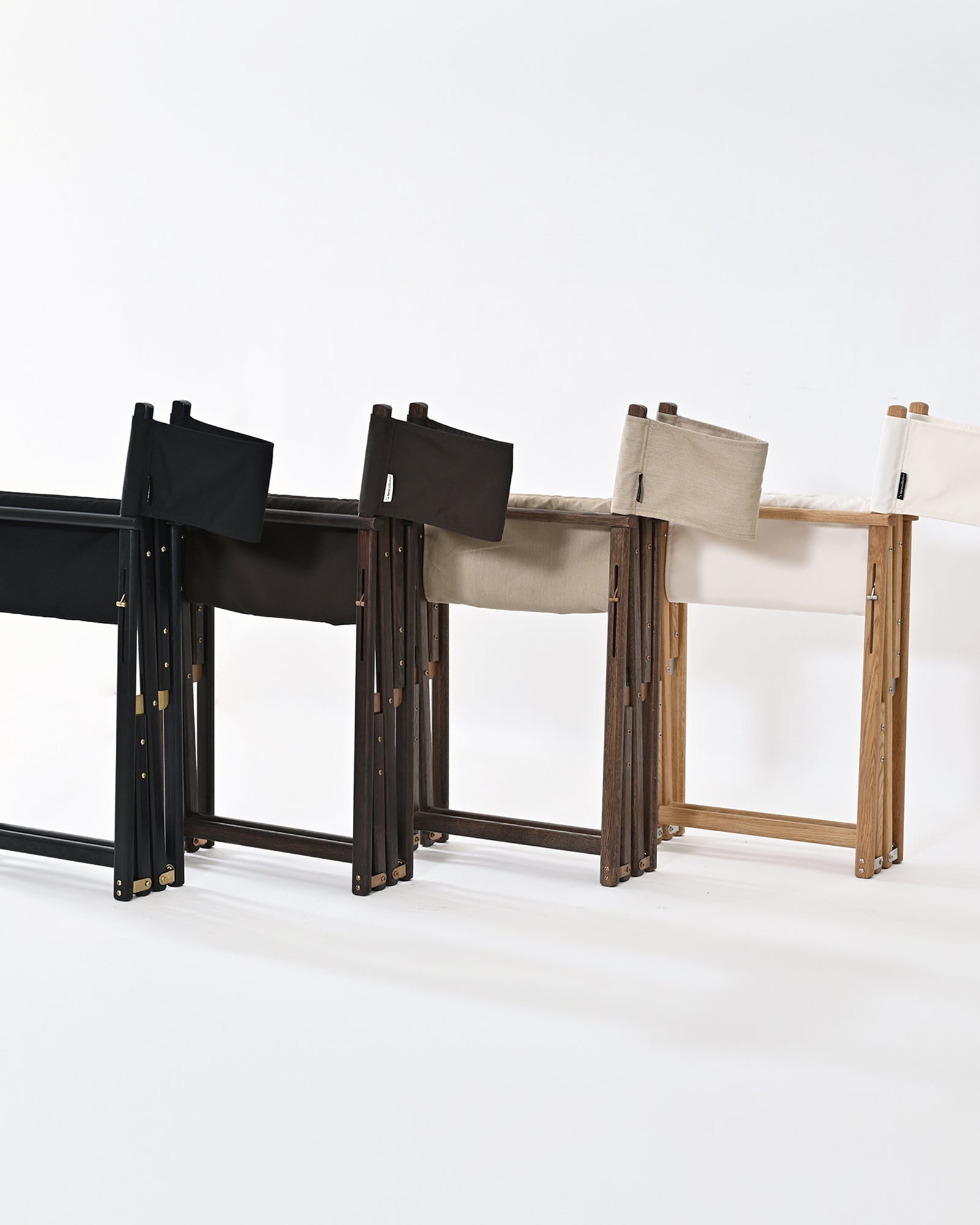 Director's Chair (Brown Oak) by Taro
