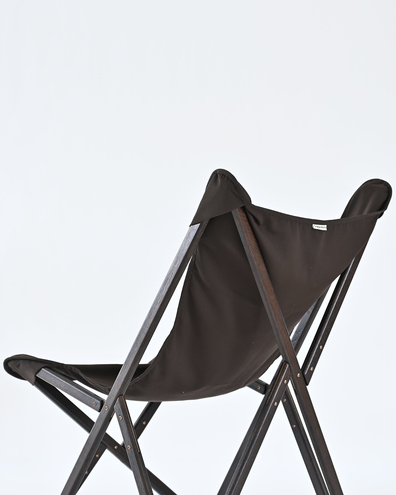 Lounge Chair (Dark Brown Oak)